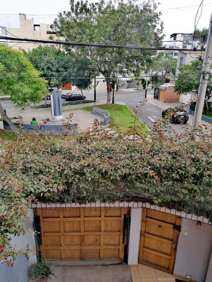 Qx Miraflores Hostel Lima Exterior photo