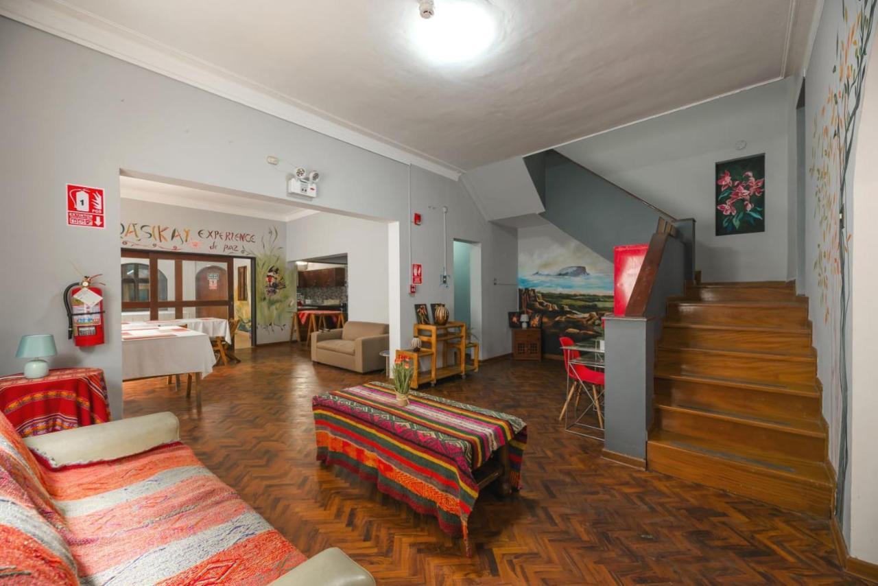 Qx Miraflores Hostel Lima Exterior photo