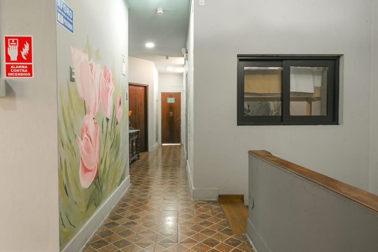 Qx Miraflores Hostel Lima Exterior photo