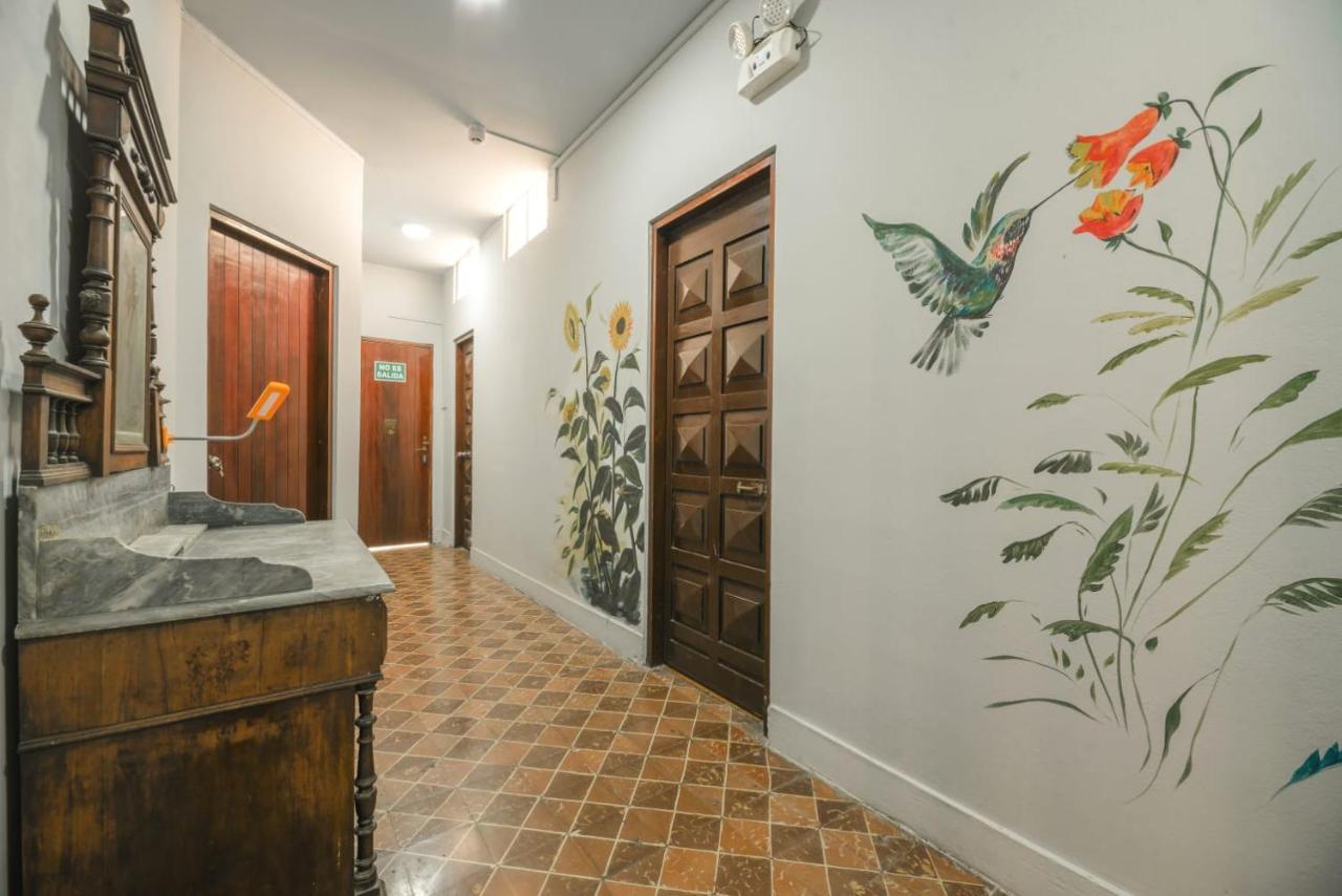 Qx Miraflores Hostel Lima Exterior photo